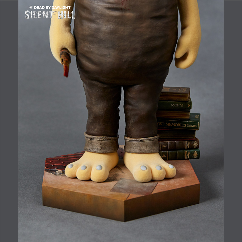 SILENT HILL x Dead by Daylight, Robbie the Rabbit Yellow 1/6 Scale Statue